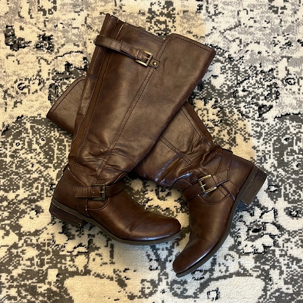 Zip Up Brown Boots with Buckle Detail